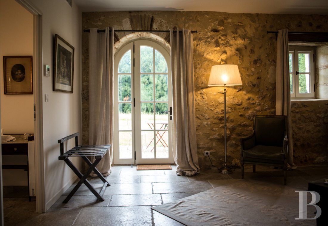 Dans le Périgord, non loin de Bergerac, une maison de maître du 16e siècle, devenue maison d'hôtes - photo  n°14